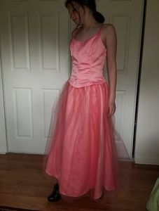 Jessica McClintock for Gunne Sax Dresses - Coral pink formal gown tulle over satin Jessica McClintock for Gunne Sax Dresses - Coral pink formal gown tulle over satin